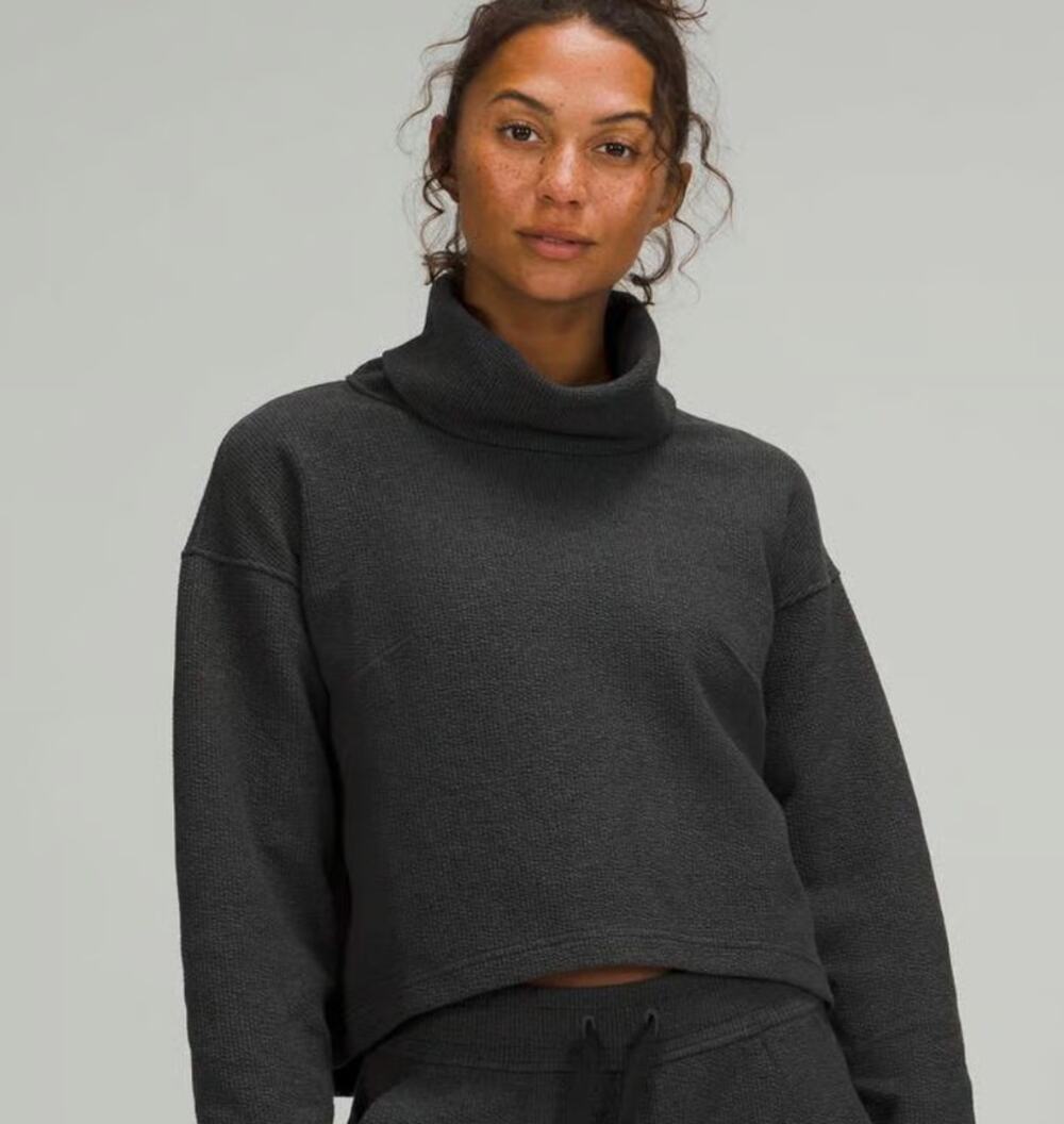 Lululemon Heathered Black Ribbed Funnel Neck Pullover & Joggers Set Size 4 L/XL